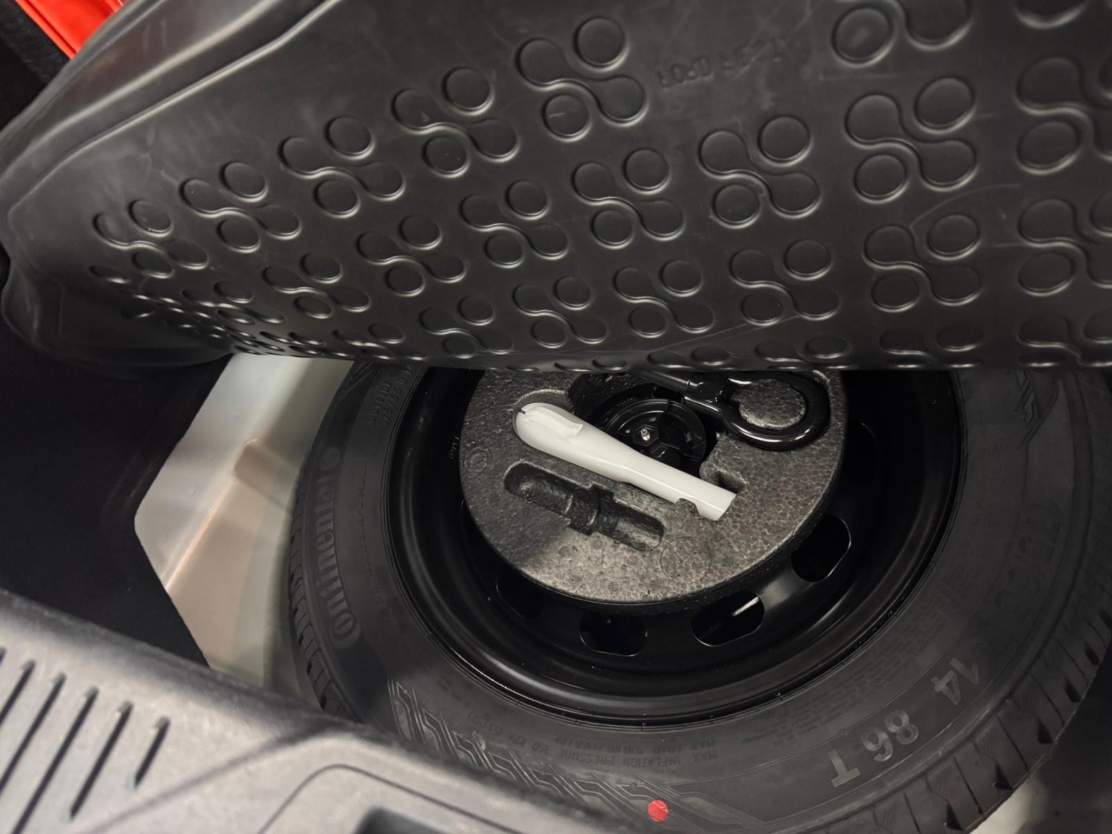 Ford Fiesta MK8 Silnik 1.1 Benzyna Serwisowany Super Stan ! Bezwypadkowy