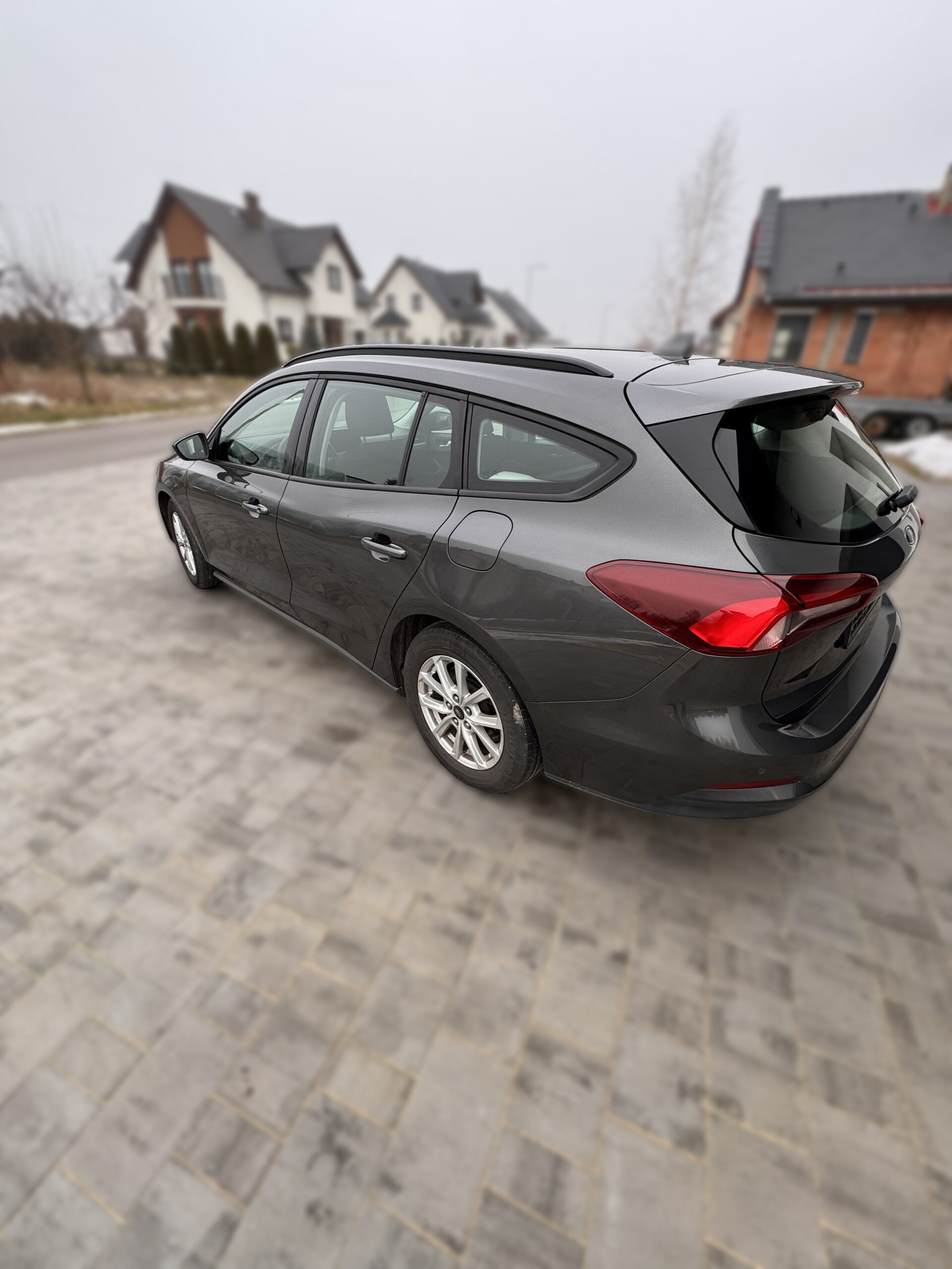 Ford Focus Mk4 1.5 Kombi EcoBlue 120 KM Titanium Automat 2022 – RADAR