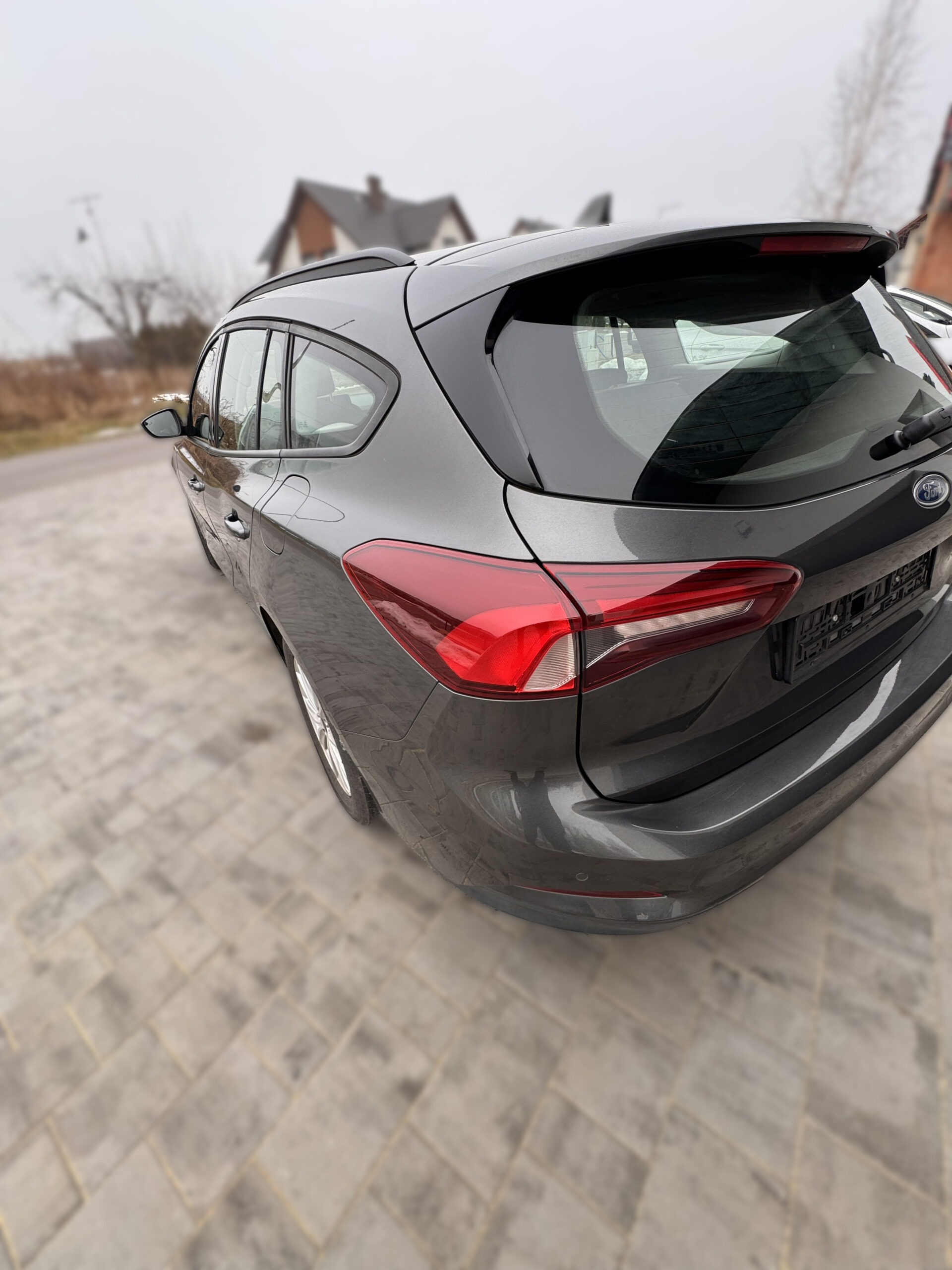 Ford Focus Mk4 1.5 Kombi EcoBlue 120 KM Titanium Automat 2022 – RADAR