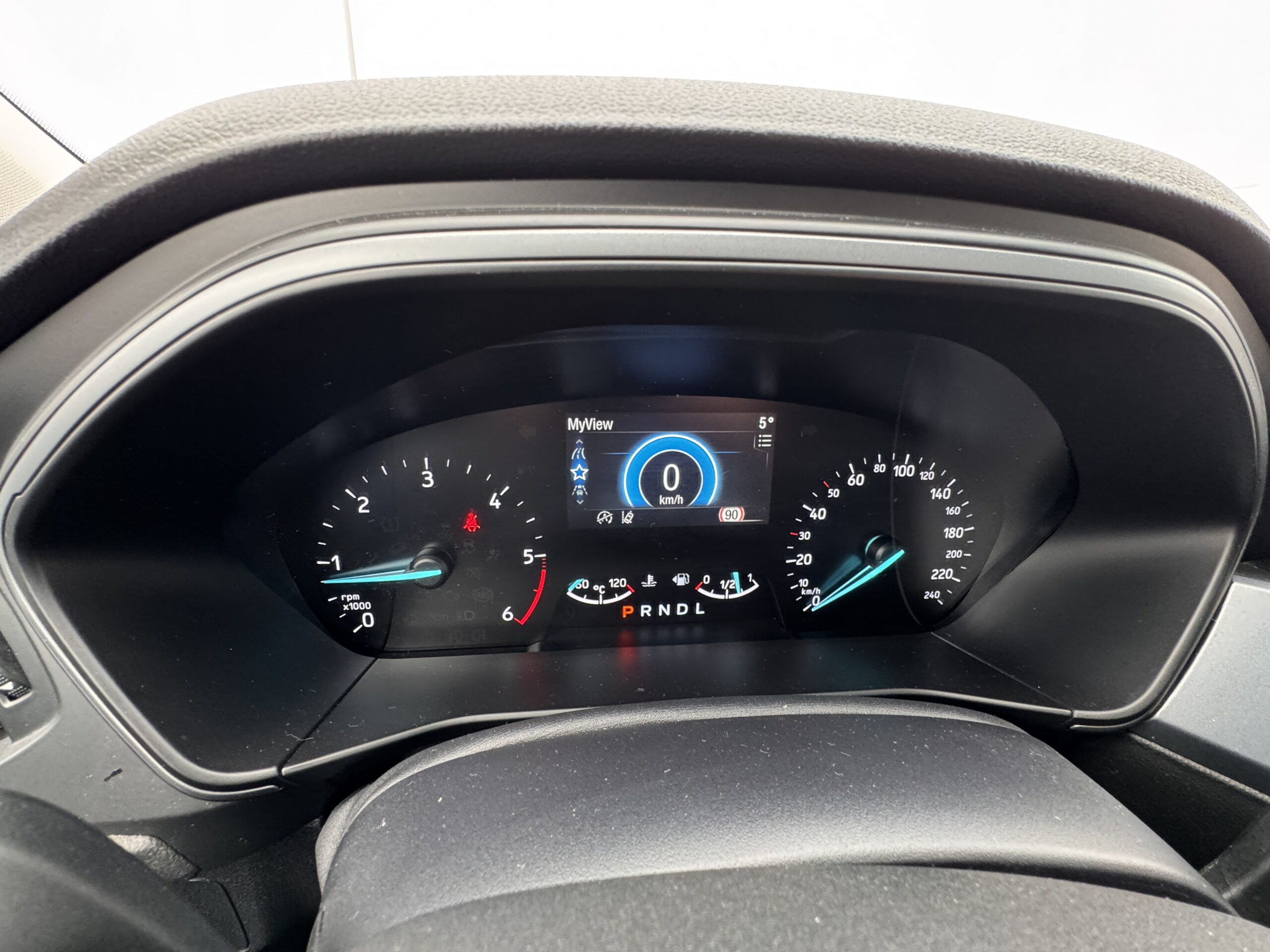 Ford Focus Mk4 1.5 Kombi EcoBlue 120 KM Titanium Automat 2022 – RADAR