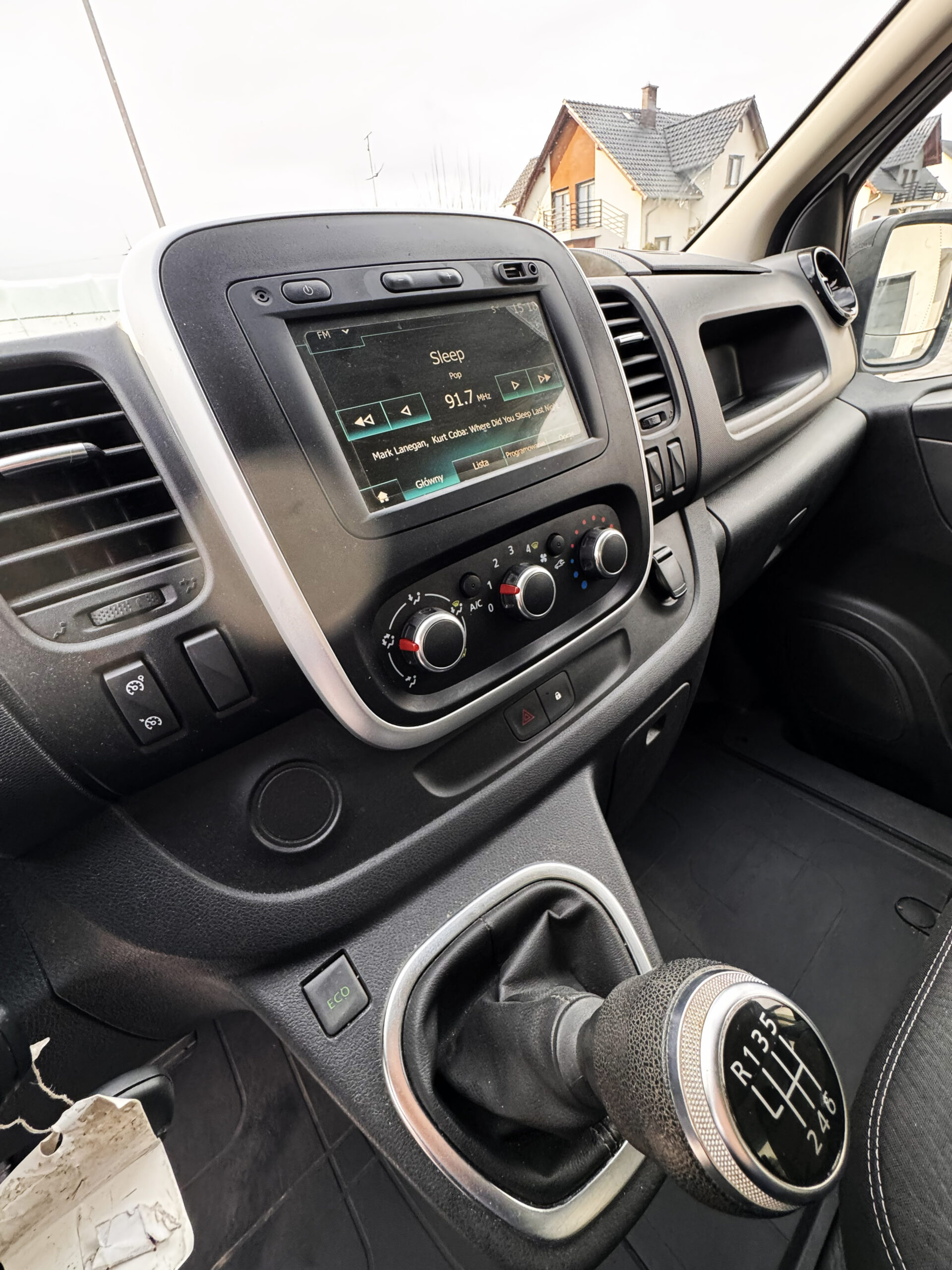 Renault Trafic 2.0 dCi 120KM – 2021 – L1H1 Wersja Comfort